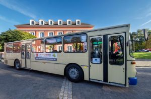 Stadtrundfahrt mit historischem Linienbus
